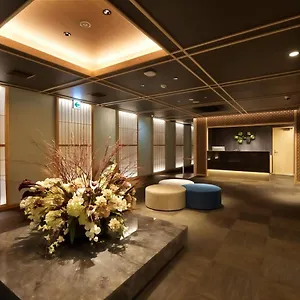 キャビン＆カプセルホテル J-ship大阪難波 3* 大阪市