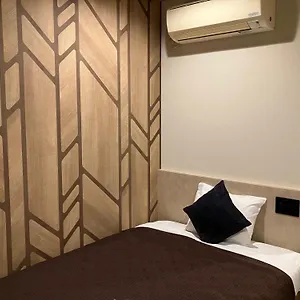 ホテルリブマックスbudget尼崎 2* 尼崎市